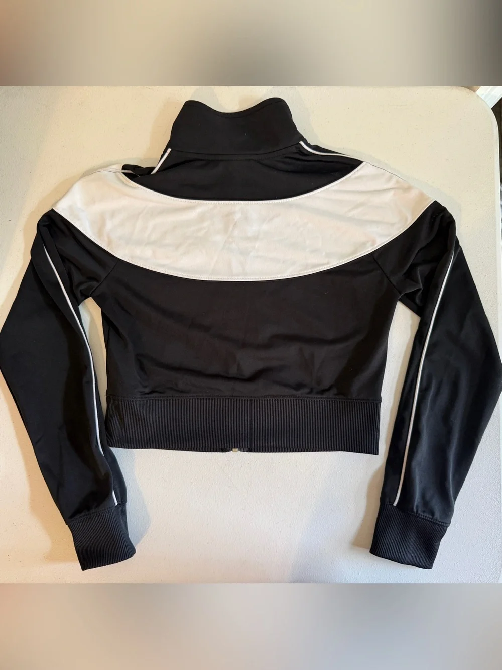 Nike Women’s Sportswear Black White Colorblock Crop Zip Up Track Jacket Size XS